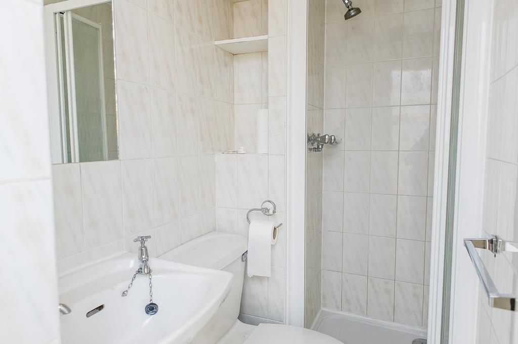 Avonmore Hotel Λονδίνο Εξωτερικό φωτογραφία